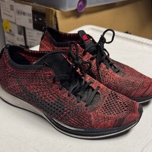 Nike flyknit racer university red
